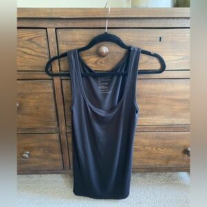 STORQ Daily Tank size 2